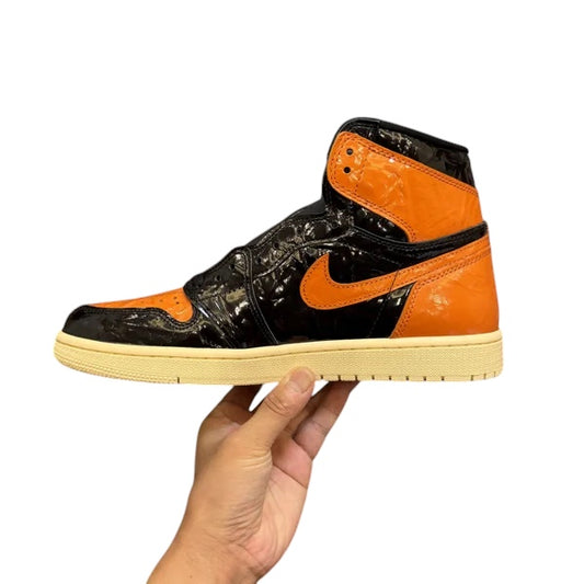AIR JORDAN 1 HIGH