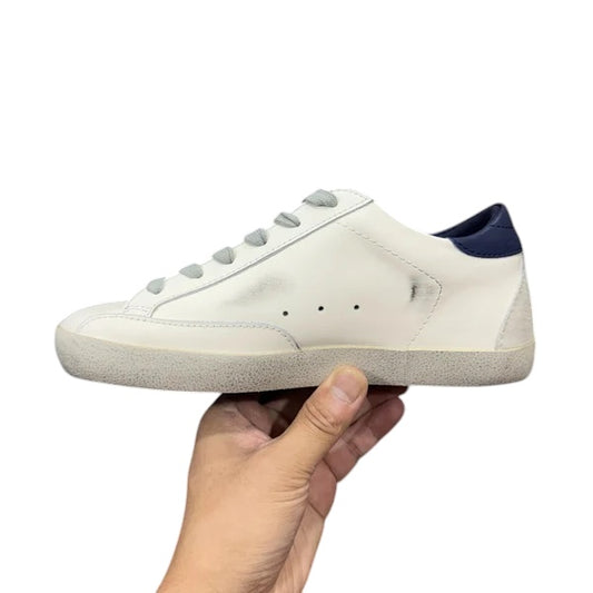 GOLDEN GOOSE