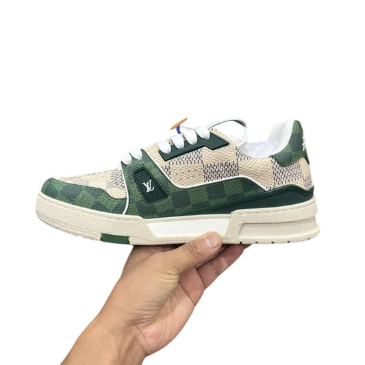 LV TRAINER