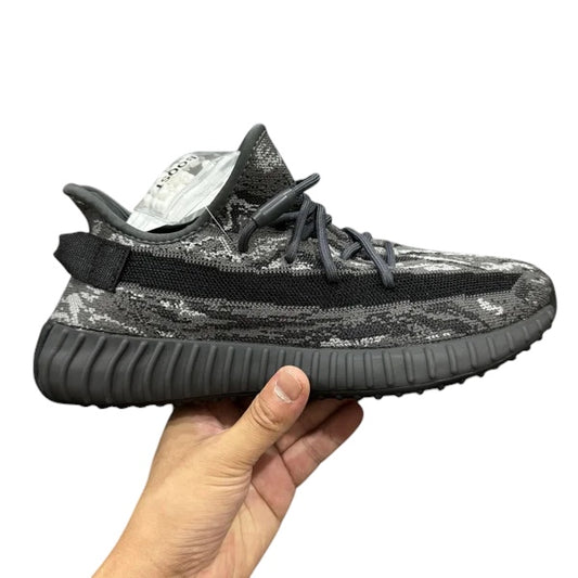 YEEZY BOOST 350