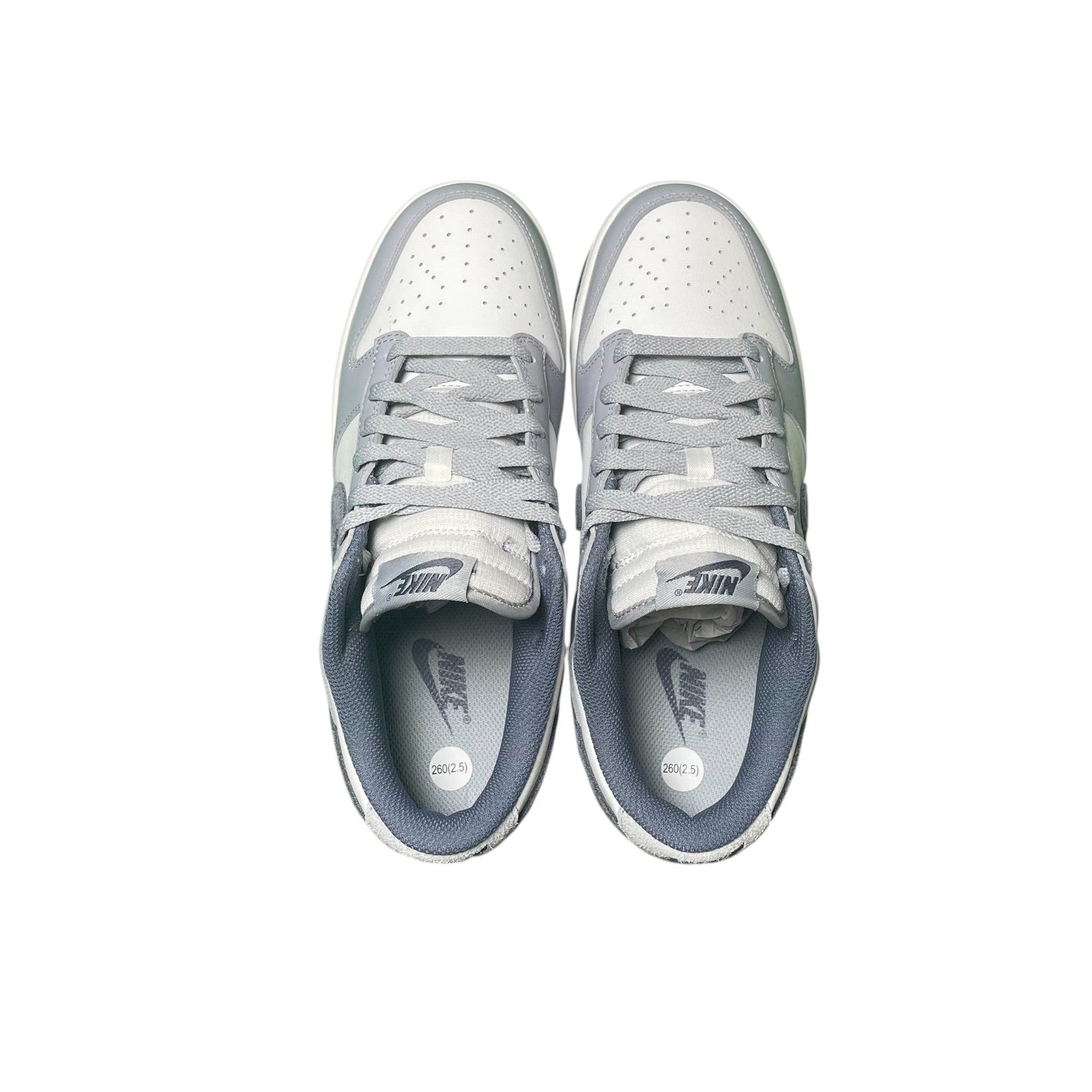 NIKE DUNK LOW