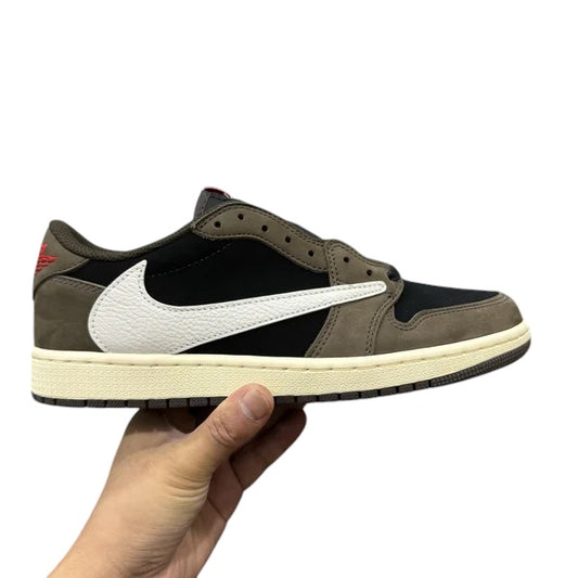 AIR JORDAN 1 TRAVIS SCOTT