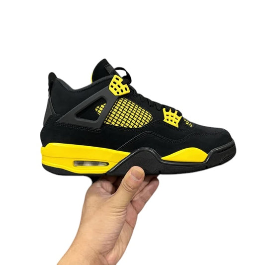 AIR JORDAN 4