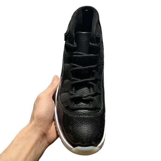AIR JORDAN 11