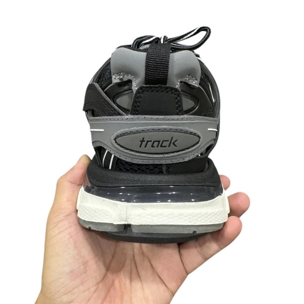 BALENCIAGA TRACK