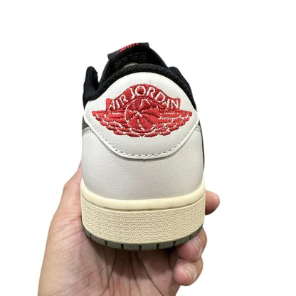 AIR JORDAN 1 TRAVIS SCOTT