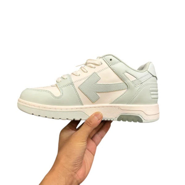 OFF-WHITE OUT OF OFFICE