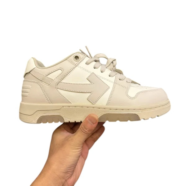 OFF-WHITE OUT OF OFFICE