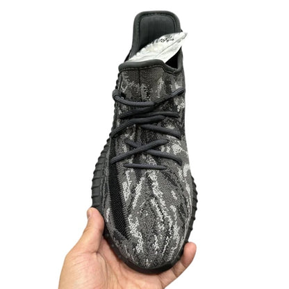YEEZY BOOST 350