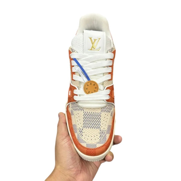 LV TRAINER