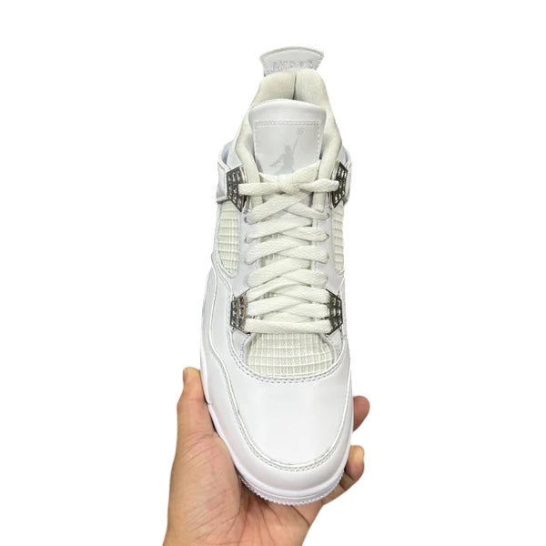 AIR JORDAN 4