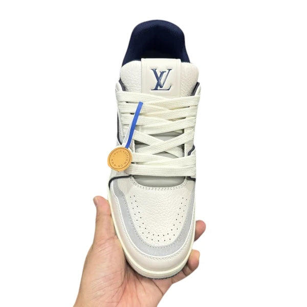 LV TRAINER