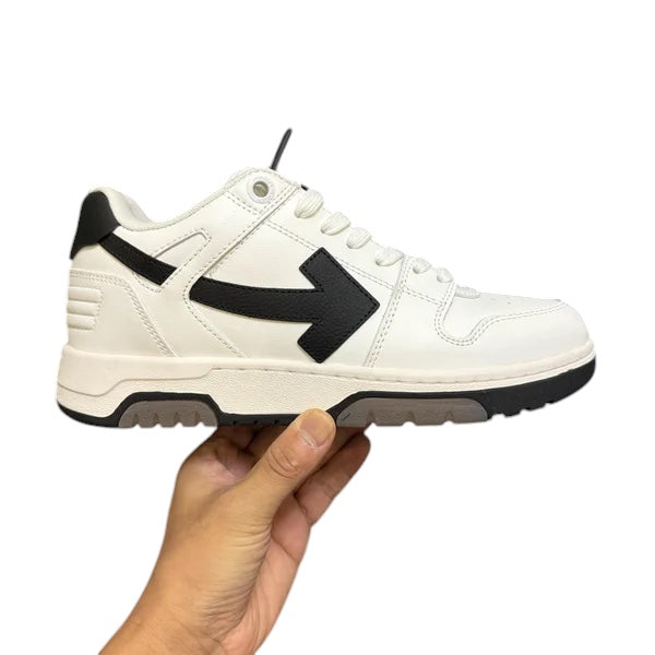 OFF-WHITE OUT OF OFFICE