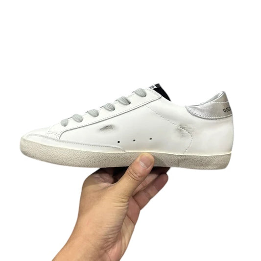 GOLDEN GOOSE