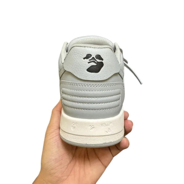 OFF-WHITE OUT OF OFFICE