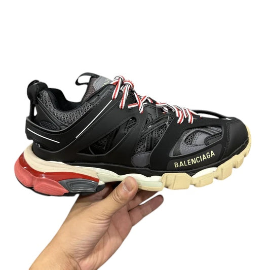BALENCIAGA TRACK