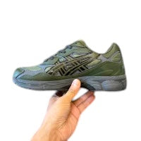 ASICS GEL-NYC