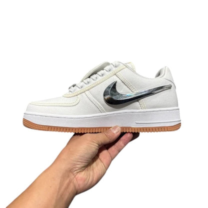 AIR FORCE 1 TRAVIS SCOTT