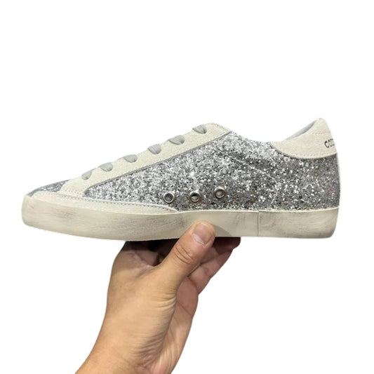 GOLDEN GOOSE