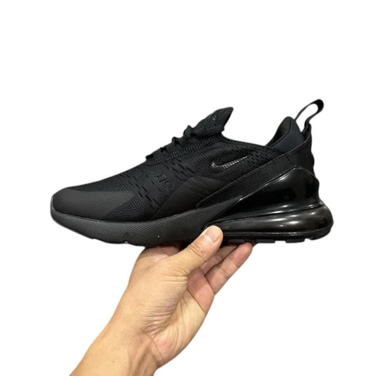 AIR MAX 270