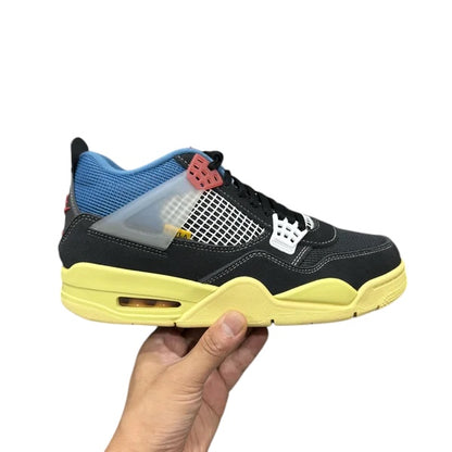 AIR JORDAN 4