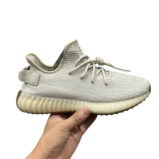 YEEZY BOOST 350