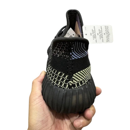 YEEZY BOOST 350