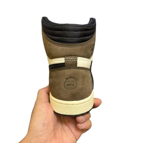 AIR JORDAN 1 TRAVIS SCOTT
