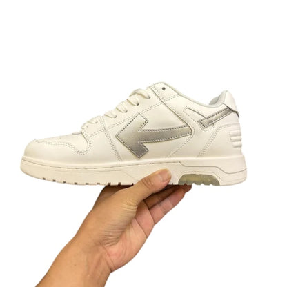 OFF-WHITE OUT OF OFFICE