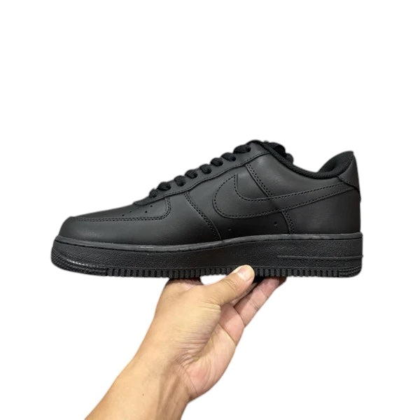 AIR FORCE 1 BLACK