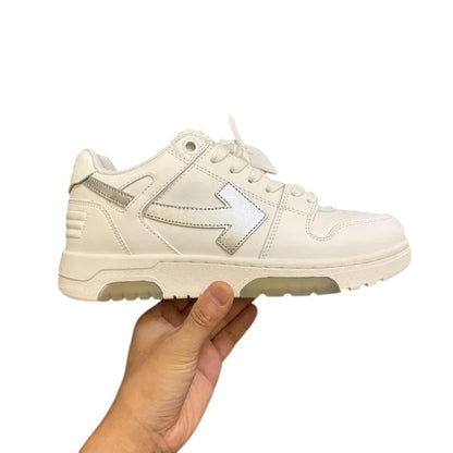 OFF-WHITE OUT OF OFFICE