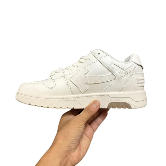 OFF-WHITE OUT OF OFFICE