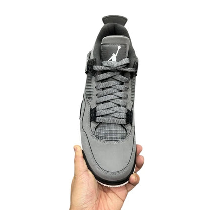 AIR JORDAN 4