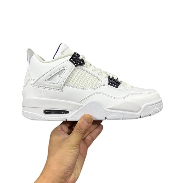 AIR JORDAN 4