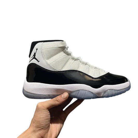 AIR JORDAN 11