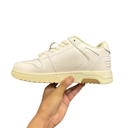 OFF-WHITE OUT OF OFFICE