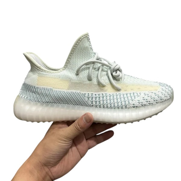 YEEZY BOOST 350