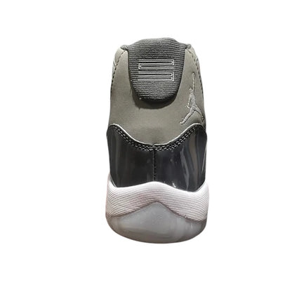 AIR JORDAN 11