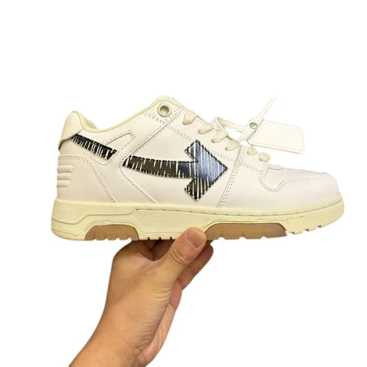 OFF-WHITE OUT OF OFFICE