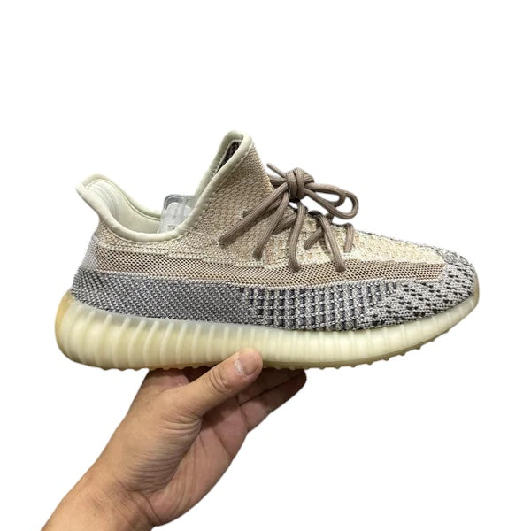 YEEZY BOOST 350