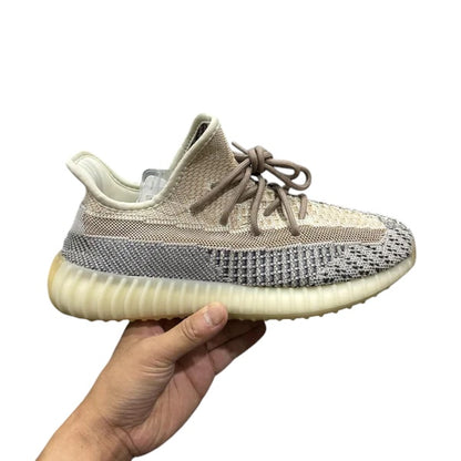 YEEZY BOOST 350