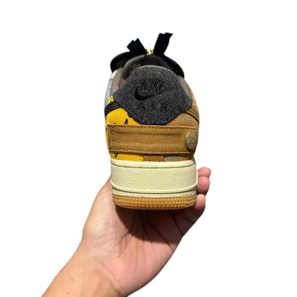 AIR FORCE 1 TRAVIS SCOTT