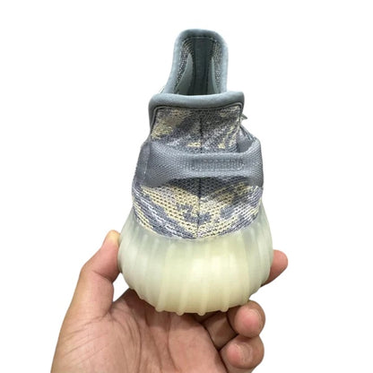 YEEZY BOOST 350