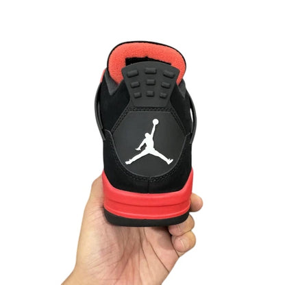 AIR JORDAN 4