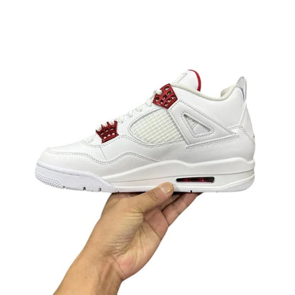 AIR JORDAN 4