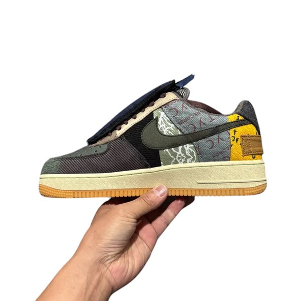 AIR FORCE 1 TRAVIS SCOTT