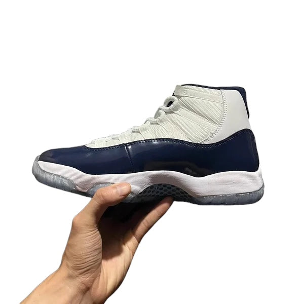 AIR JORDAN 11