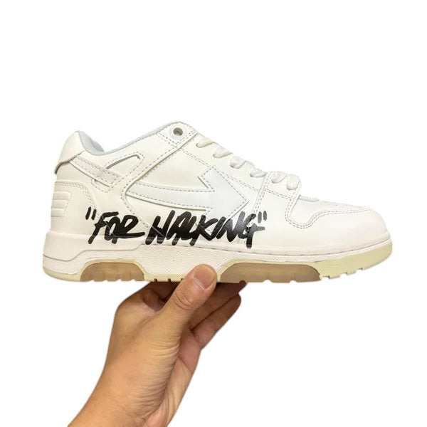 OFF-WHITE OUT OF OFFICE