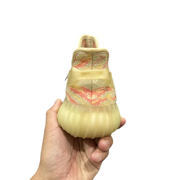 YEEZY BOOST 350