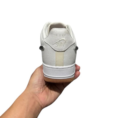 AIR FORCE 1 TRAVIS SCOTT